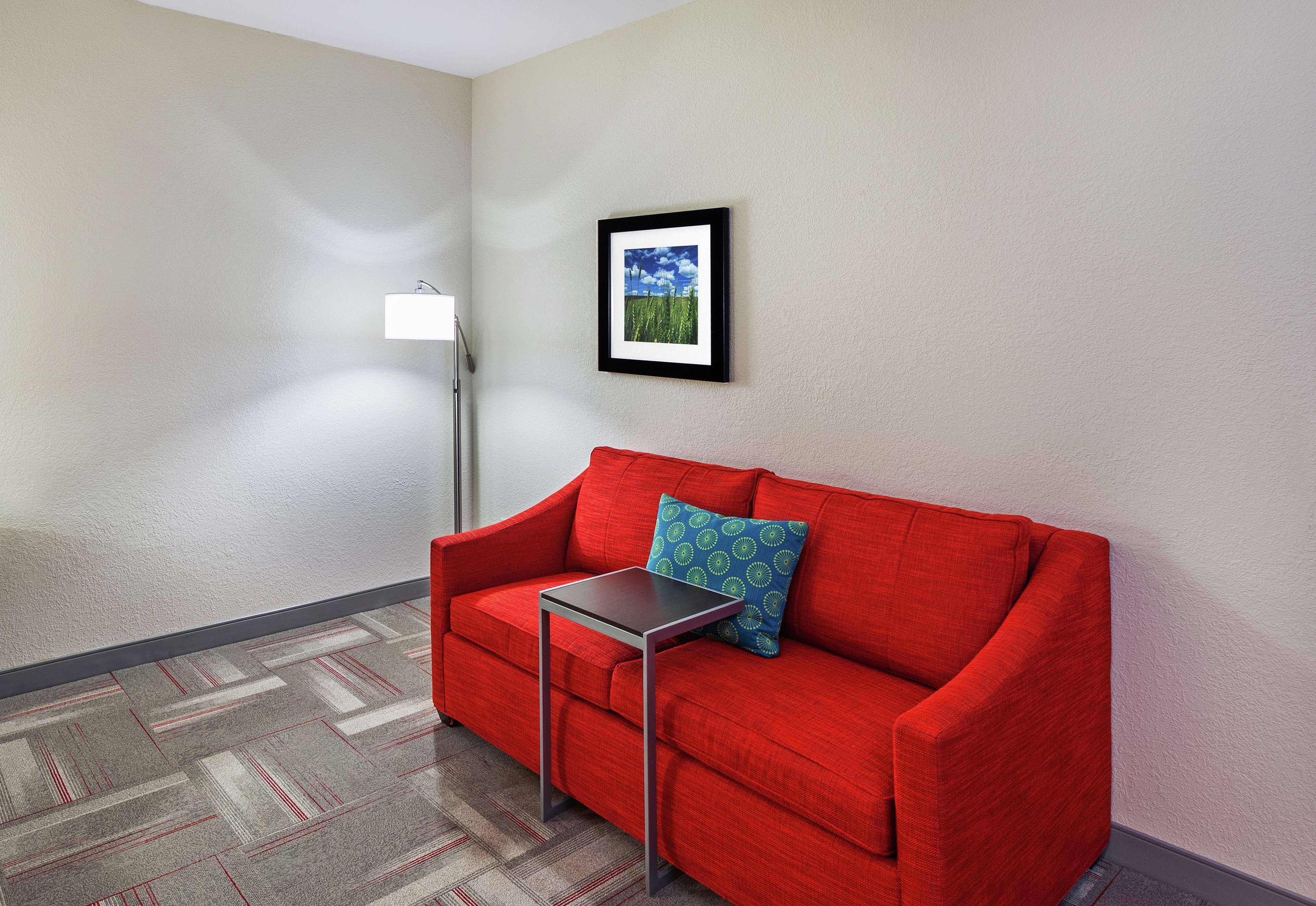 Hampton Inn & Suites Claremore Exterior photo